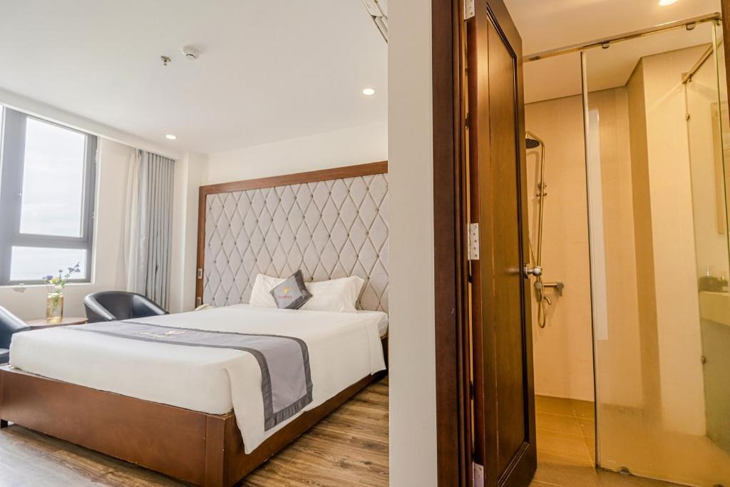 Royal Charm Hotel Đà Nẵng Extérieur photo